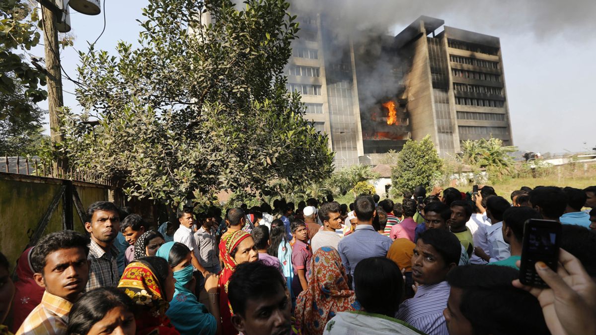 Incendian una fábrica de Bangladesh que produce para Zara