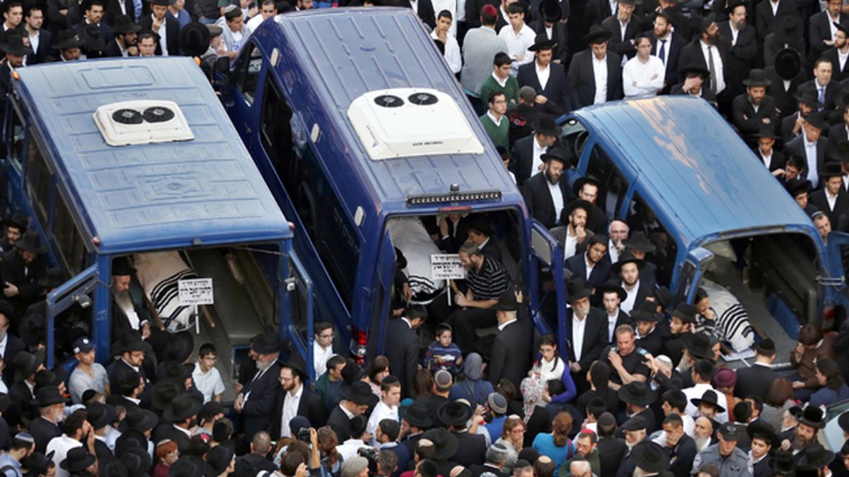 Multitudinario funeral en Jerusalén
