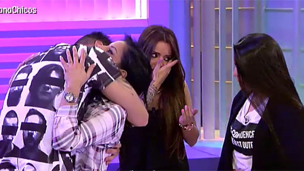 Manu y Cristian se vuelvan con su compañero tras la difícil decisión