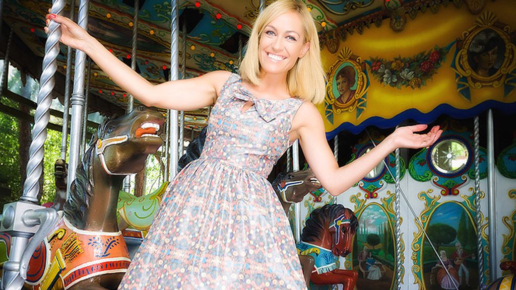 La presentadora, celestina para los solteros