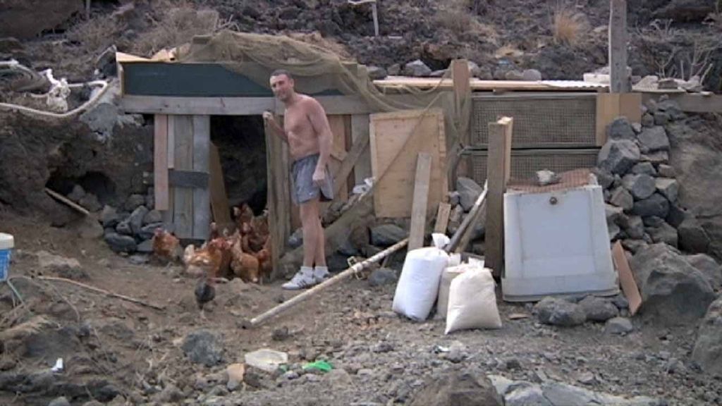 'Callejeros' en el barrio de Añaza en Santa Cruz de Tenerife