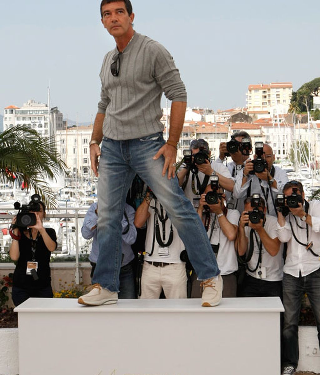 Almodóvar y su equipo dan el campanazo en el Festival de Cannes