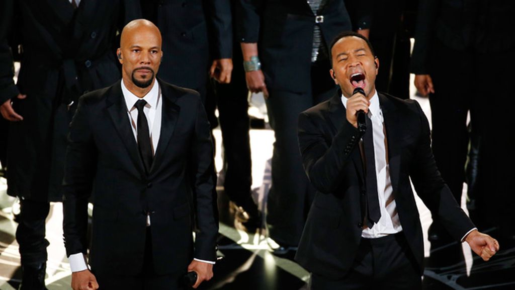 Common y John Legend (mejor canción)