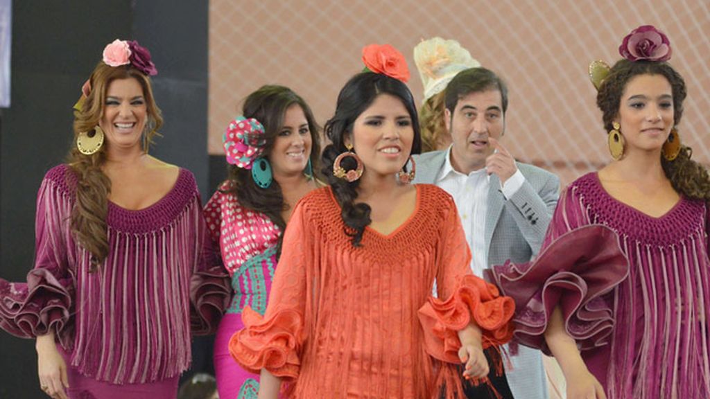 Chabelita, ya en edad laboral, elige la pasarela