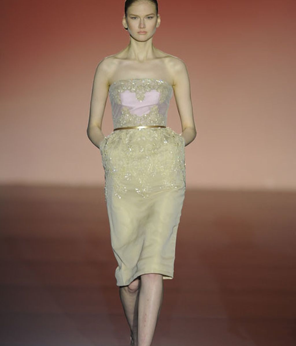 Hannibal Laguna: El regreso a la costura clásica