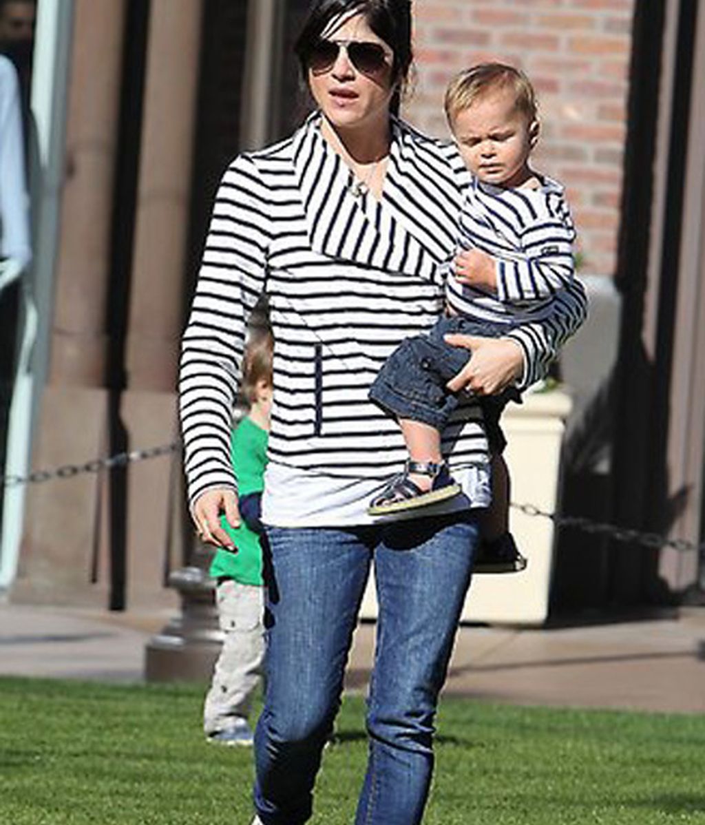 Selma Blair y su hijo Arthur