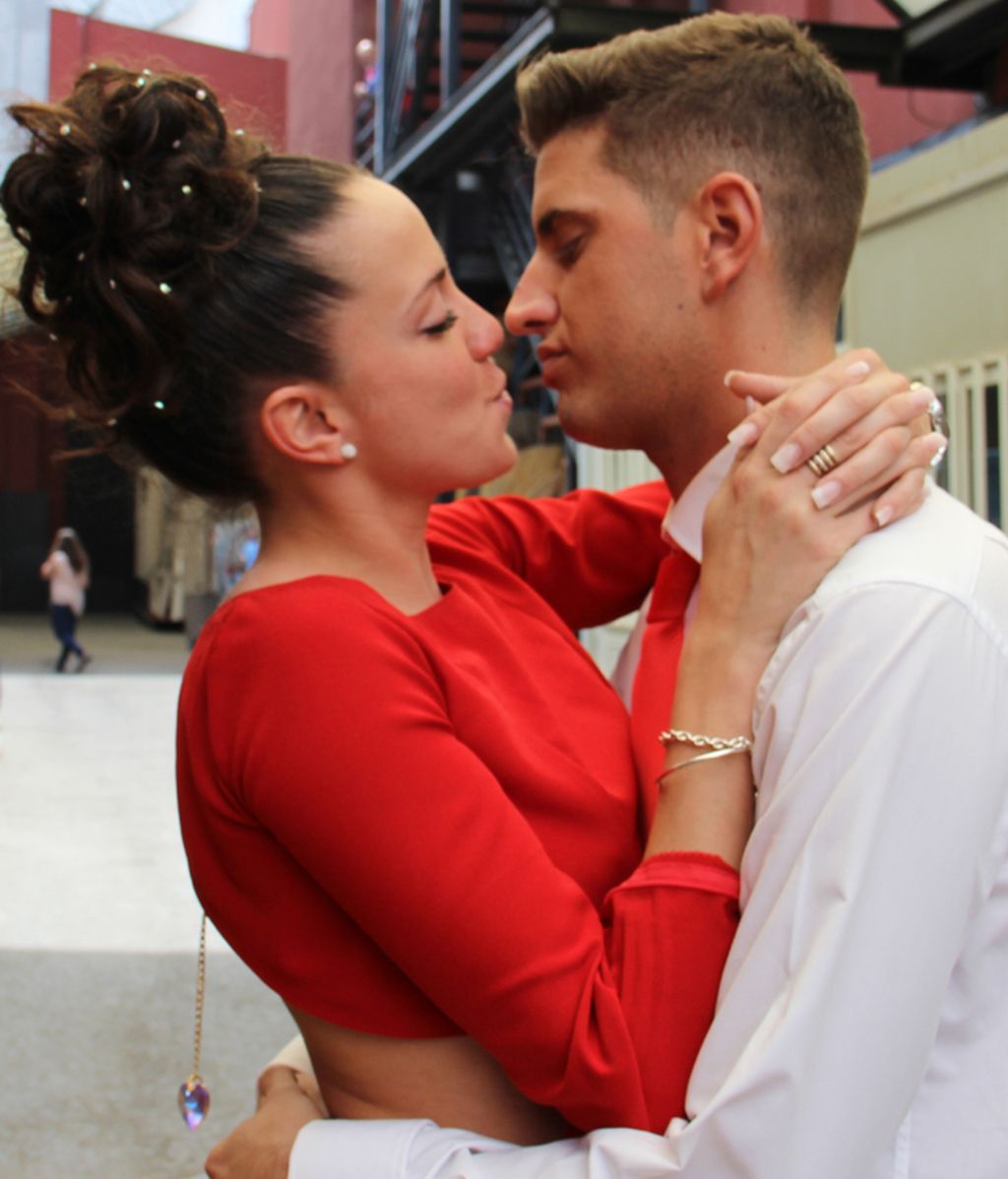 Besos, besos y más besos