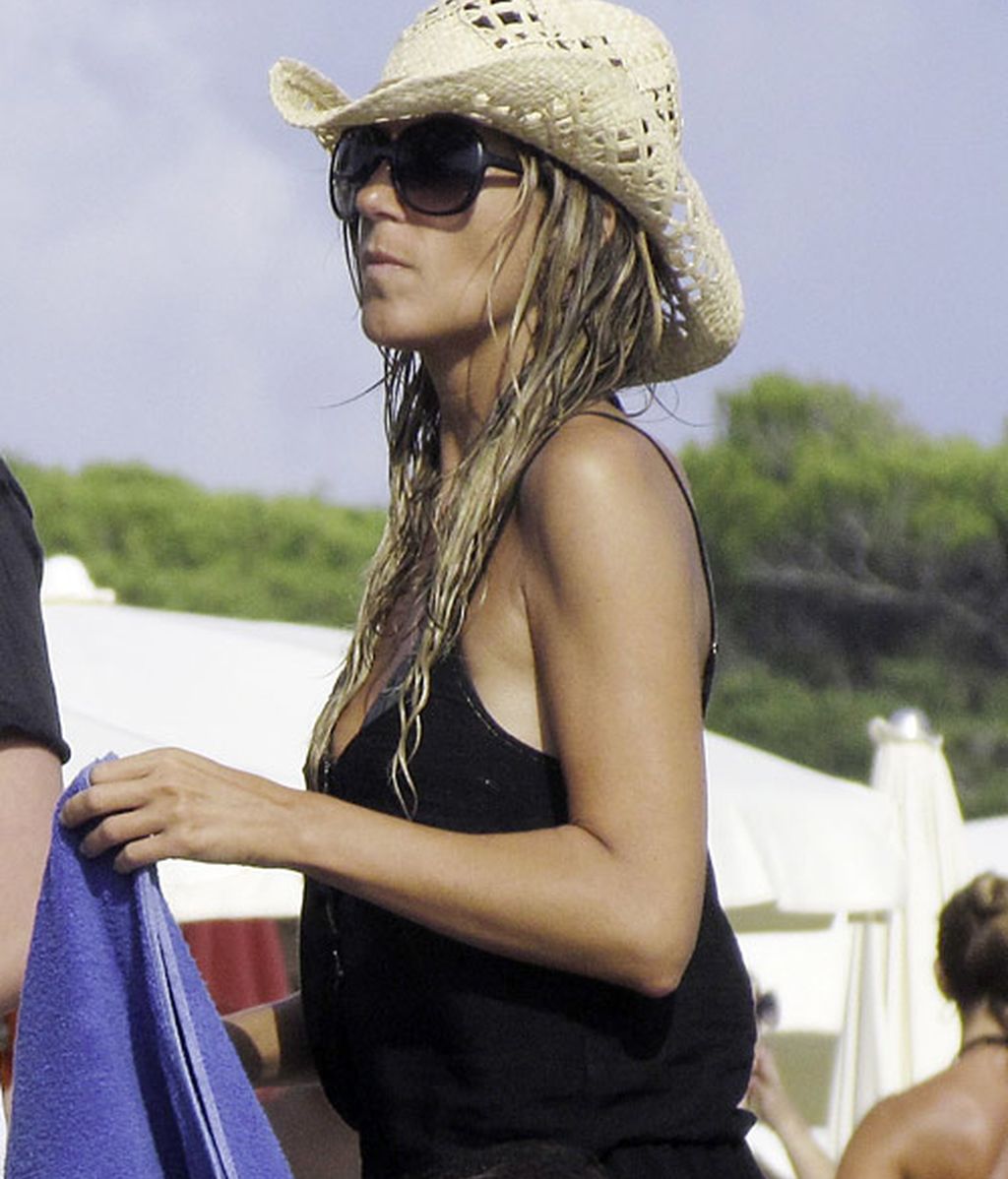 Natalia Álvarez, ex de Rafi Camino, en Ibiza sin su hijo