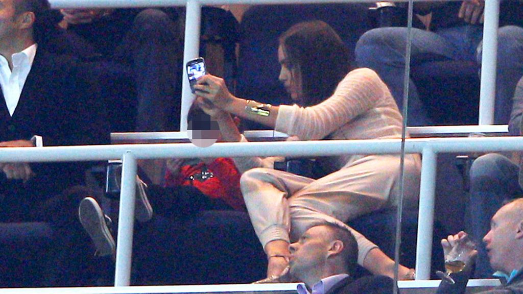 Irina Shayk, entrenando para ser una “madraza”