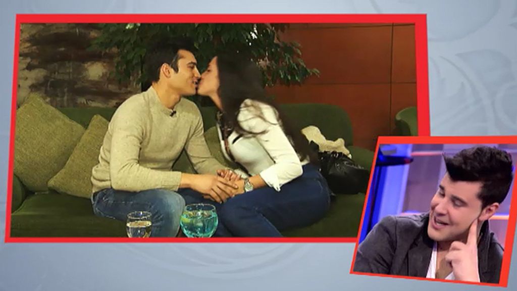 El pretendiente le ha robado varios besos