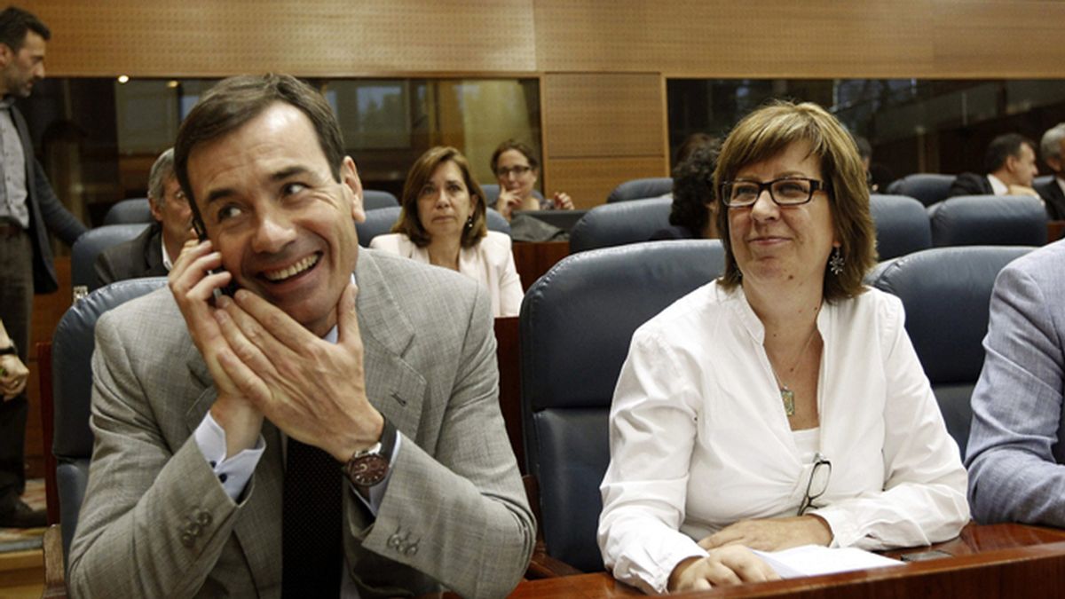 Tomás Sánchez y Maru Menéndez en la Asamblea de Madrid