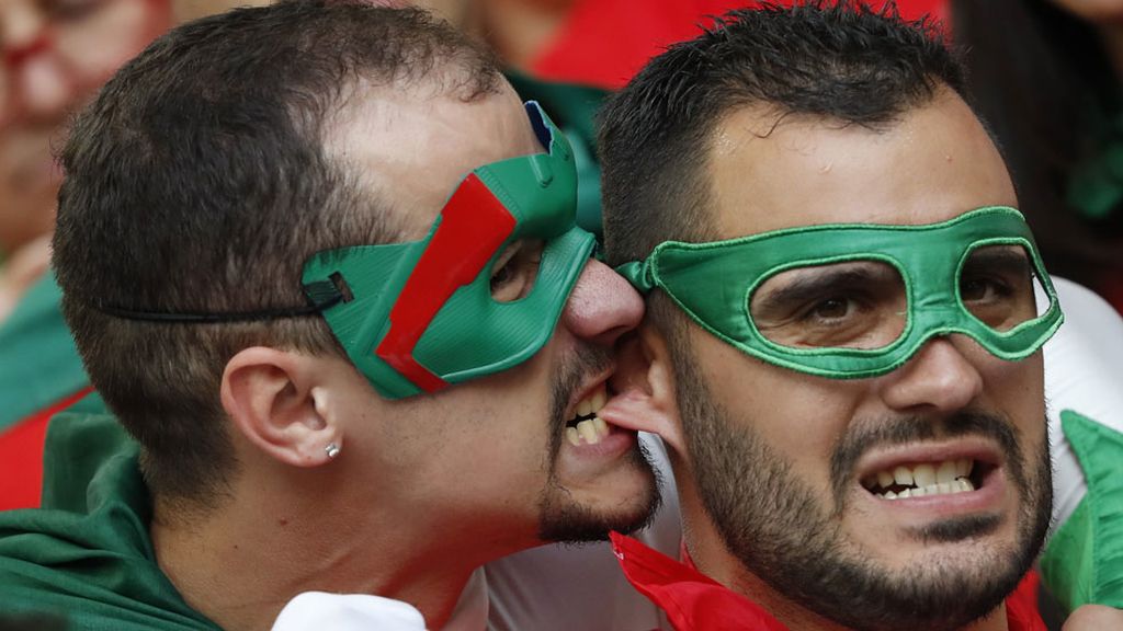 Curiosa reacción la de este hincha portugués (30/06/2016)