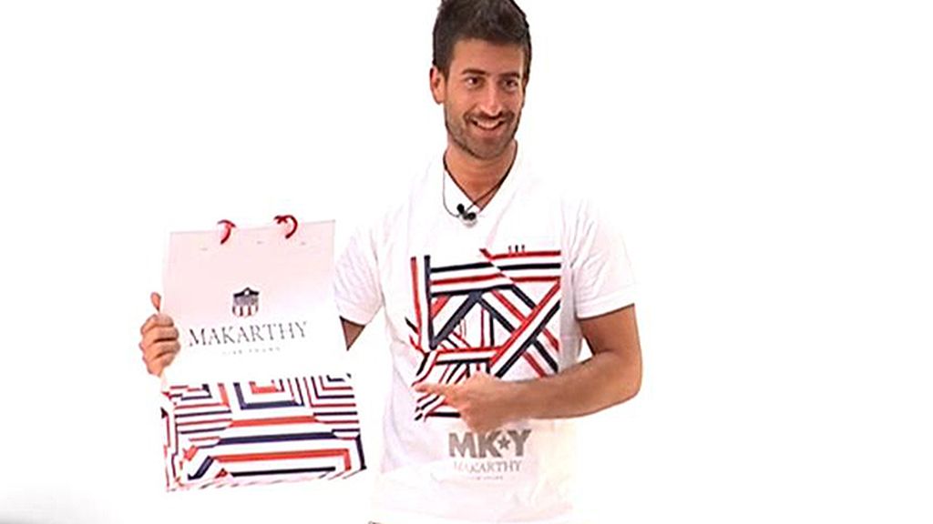 Sonia , la fotógrafa oficial de book de ‘GH catorce’