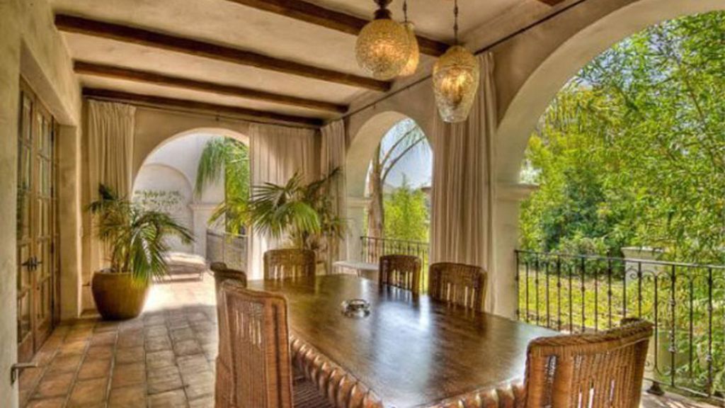 Hilary Duff vende su casa del Lago Toluca
