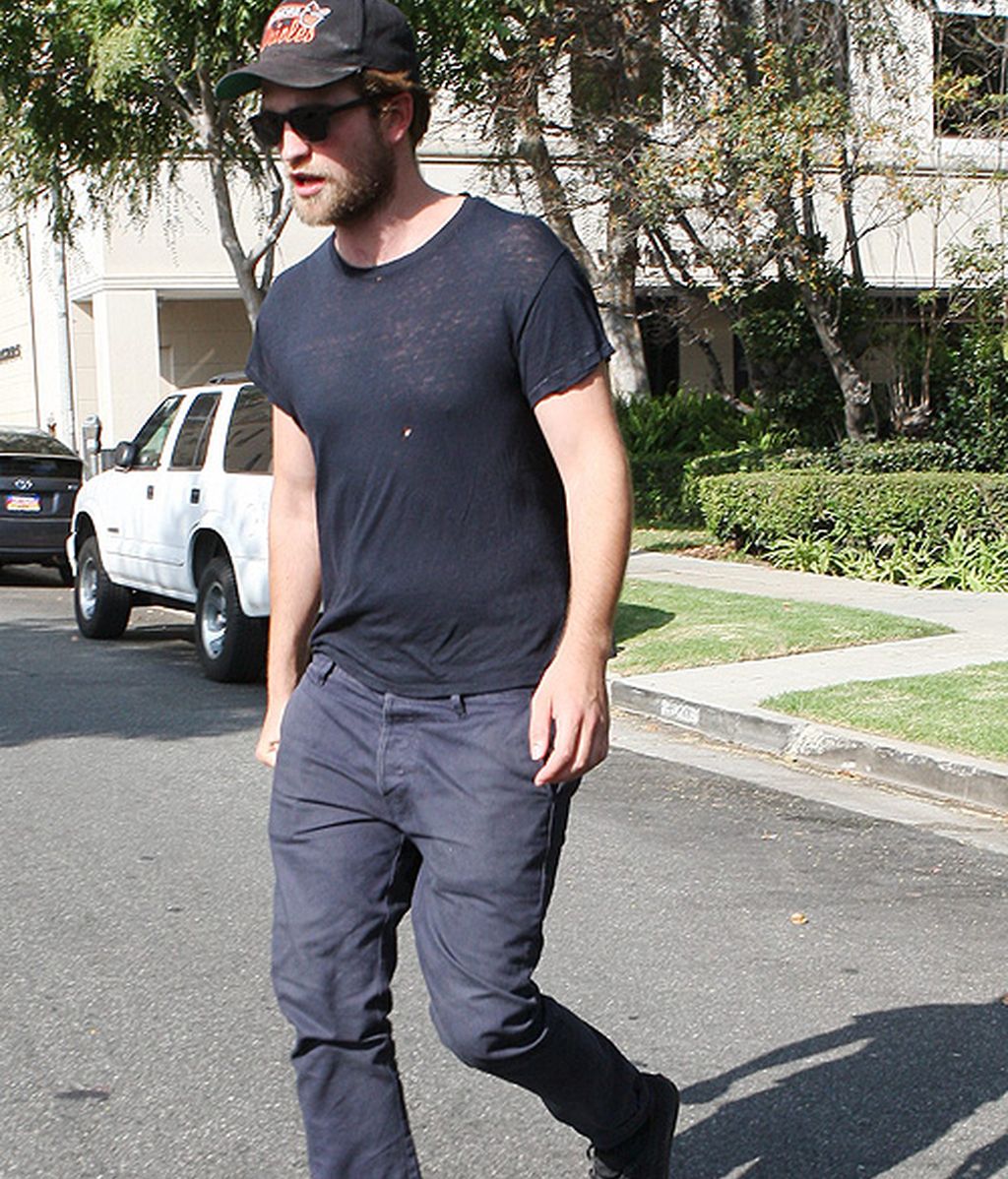 Robert Pattinson a lo ¡Que te pego leche!