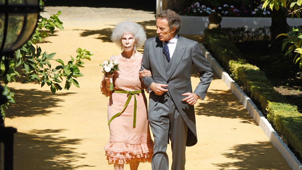 El look de novia de Cayetana, al detalle El look de novia de Cayetana, al detalle