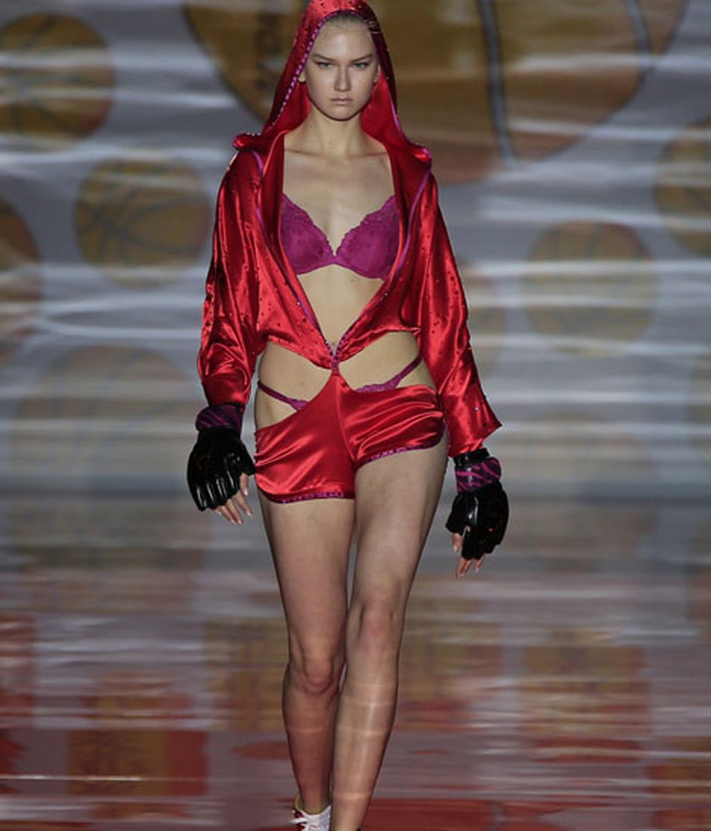 Una colección que juega con los contrastes