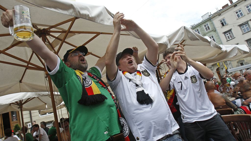 Varias bodas, y mucha cerveza