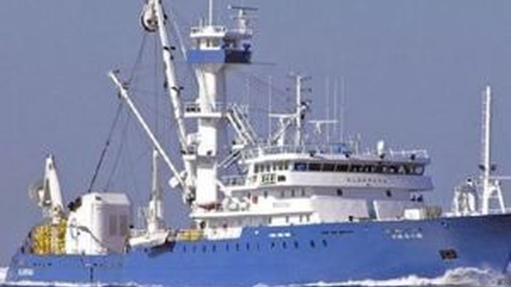 Un atunero vasco escapa de un ataque de piratas en el Índico. Vídeo: Atlas. Un atunero vasco escapa de un ataque de piratas en el Índico. Vídeo: Atlas.