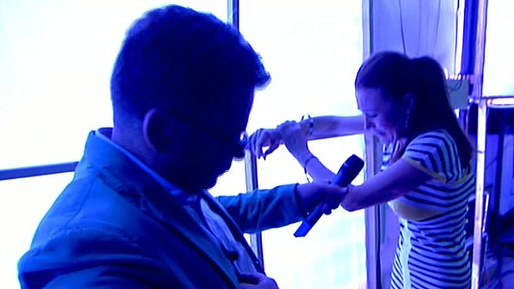 Raquel Moragues abandona corriendo el plató tras escuchar a su hijo