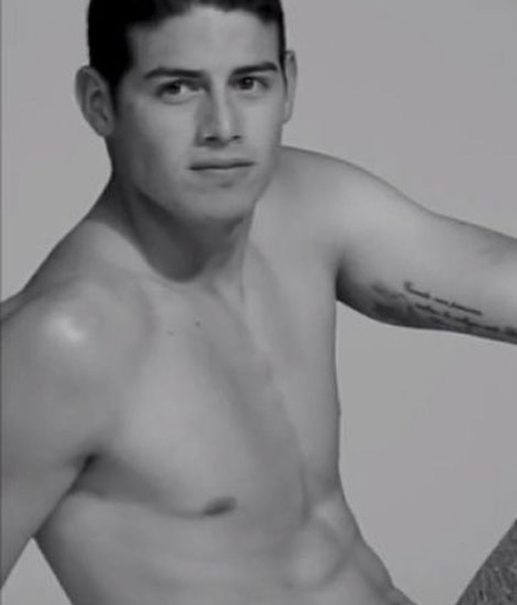 James Rodríguez, modelo de ropa interior