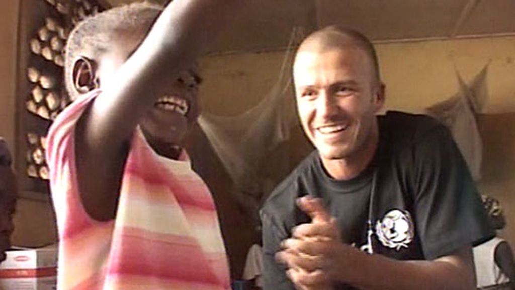 Beckham disfrutó con los niños