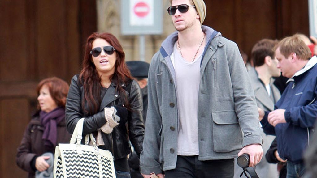 La relación de Miley y Liam, una historia de idas y venidas