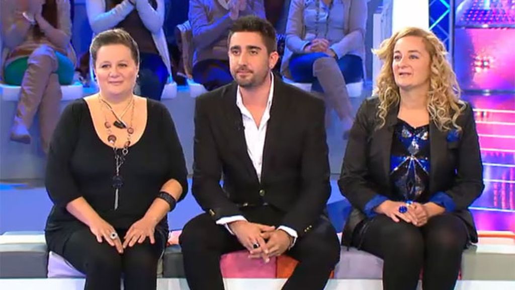 El cantante ha dedicado a María Luisa el tema 'Ella vive en mí'