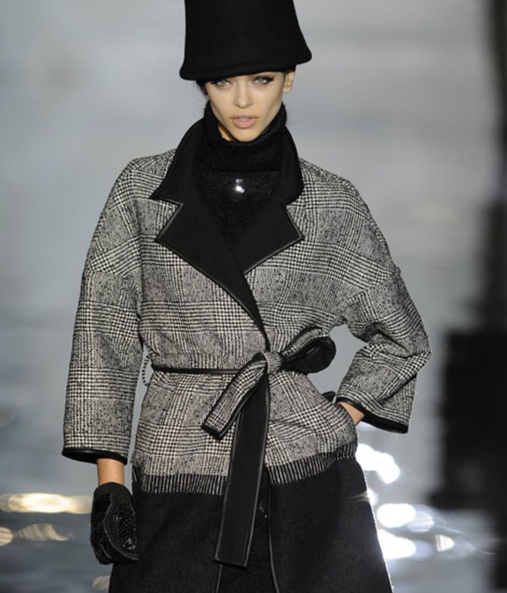 Roberto Verino: Vuelve el 'glamour' de los cincuenta