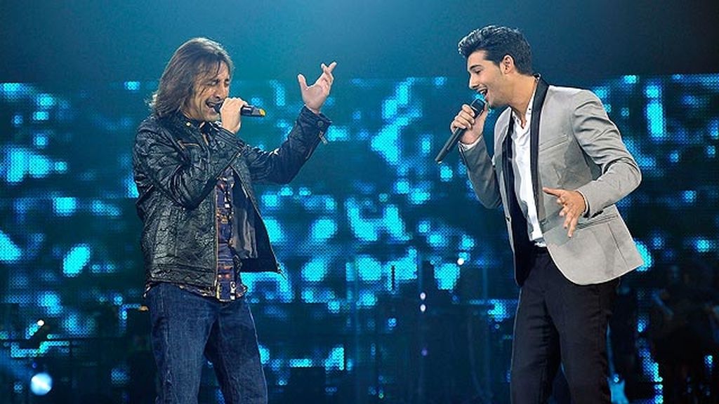 Antonio Carmona, a dúo con Jorge