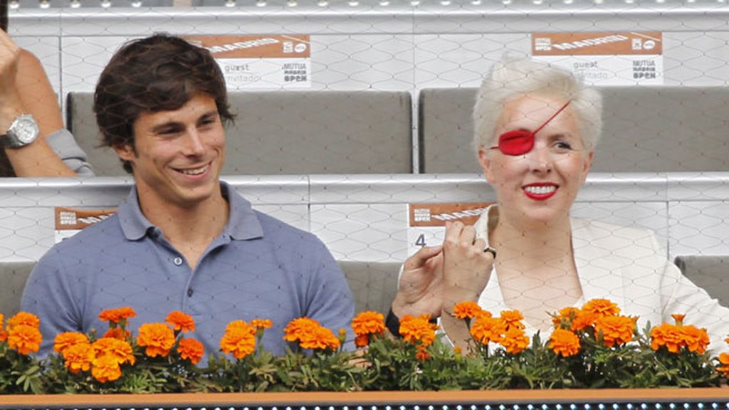 Mireia Canalda, Miguel Abellán y otros famosos en las gradas del tenis madrileño