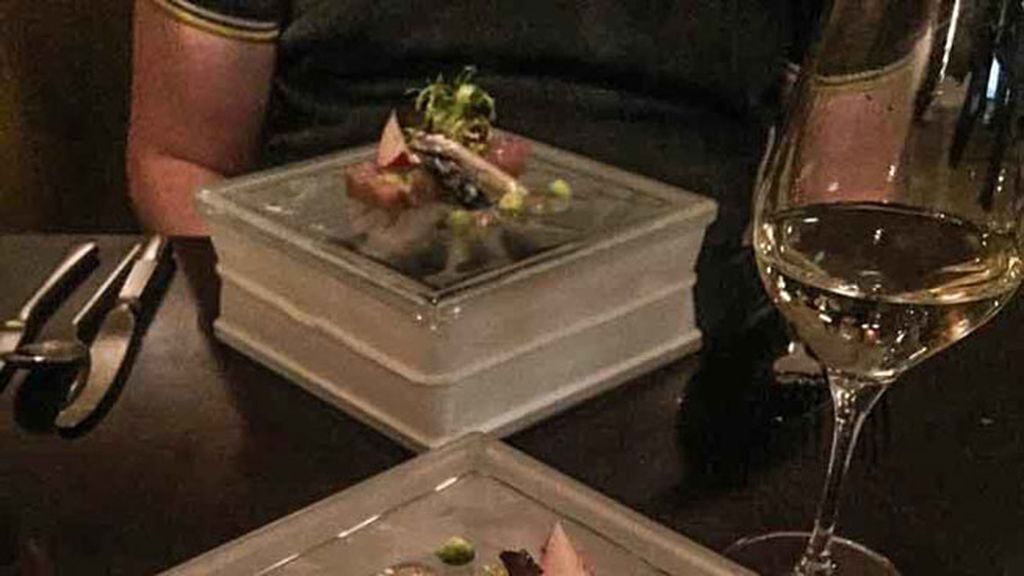 Extrañas maneras de servir platos de comida