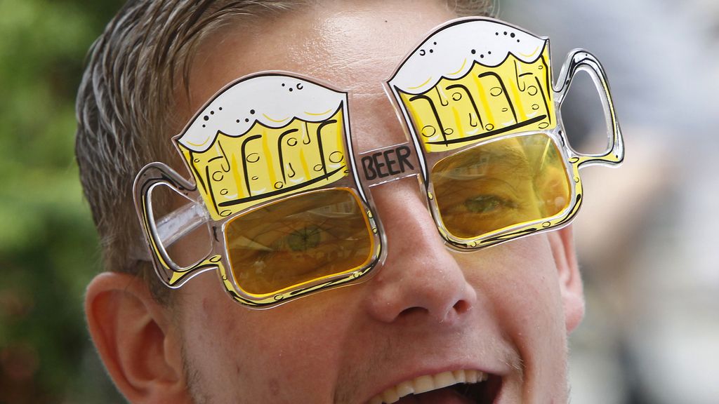 Varias bodas, y mucha cerveza