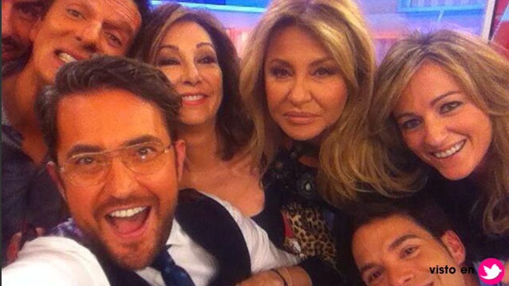En el programa de Ana Rosa también tienen su propio 'selfie'