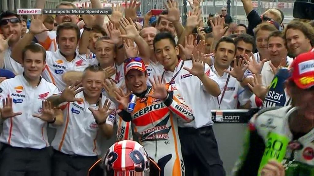 Márquez hace hisotria en Indianápolis