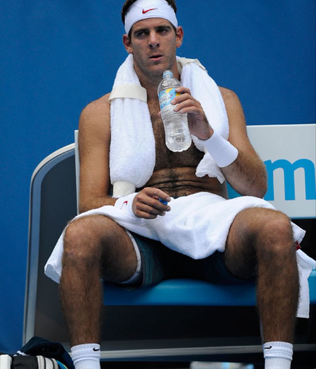 El calor hace desfallecer a los tenistas en el Open de Australia