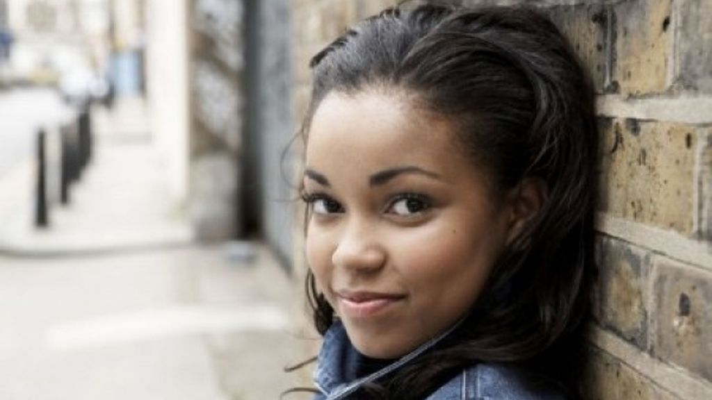 Dionne Bromfield, la 'sucesora' de Amy