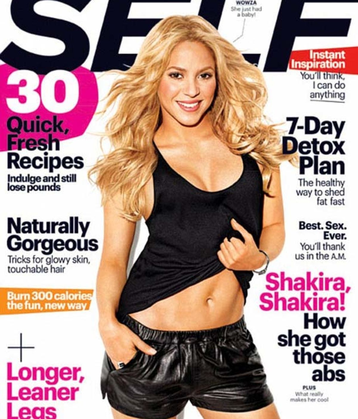 Shakira, presume de vientre plano en la portada de la revista Self