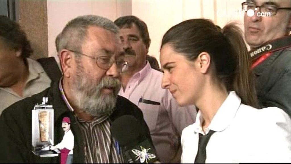 Esti pregunta a sindicatos y gobierno por la reforma laboral el día del partido de España