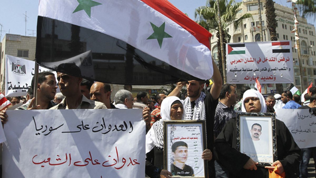 Manifestación en Palestina contra la intervención militar de EEUU en Siria