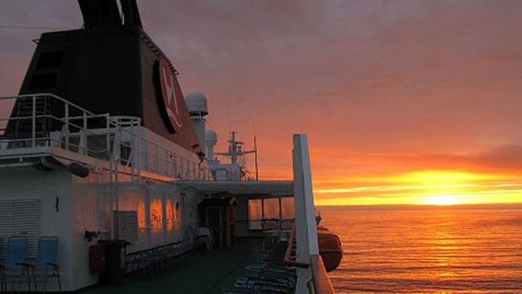 La luz de invierno, con Cuatro y Hurtigruten