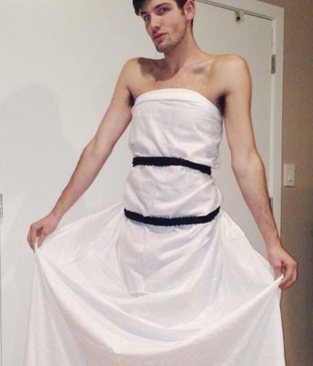 El vestido de Jennifer Lawrence causa furor en Twitter