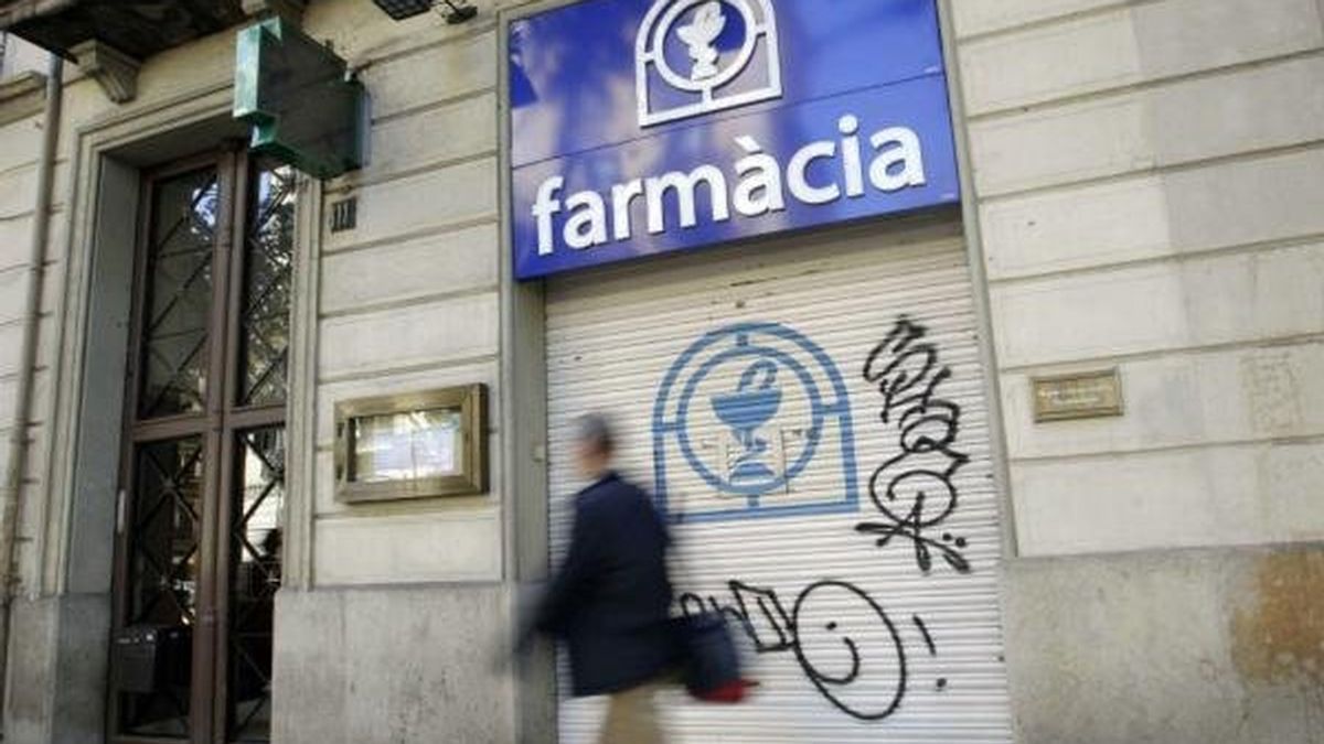 El Govern dice a los farmacéuticos que no podrá pagar hasta que lleguen fondos