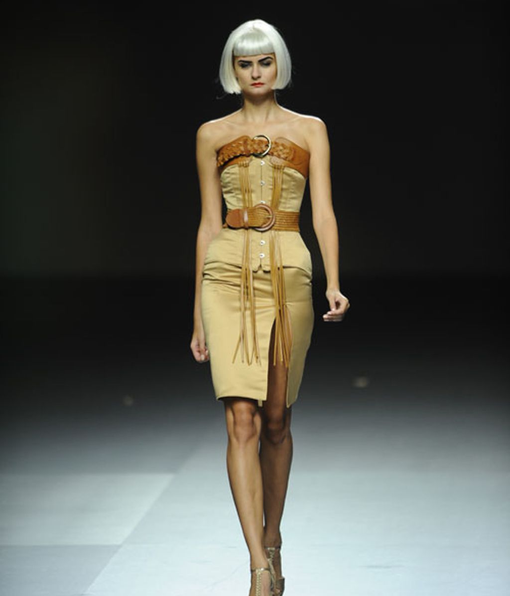 Así son los fetiches de Maya Hansen