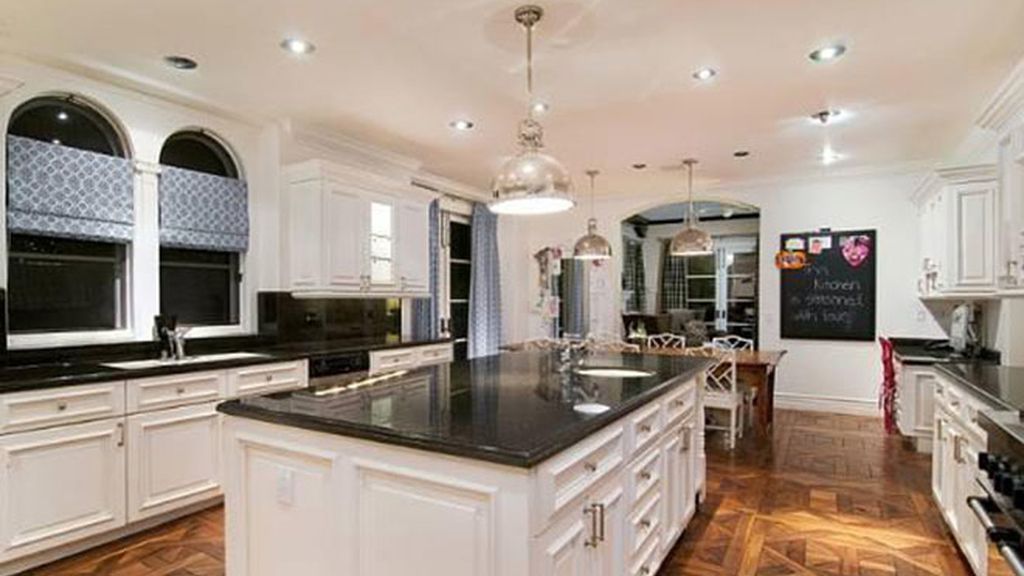 Tori Spelling vende su casa en California