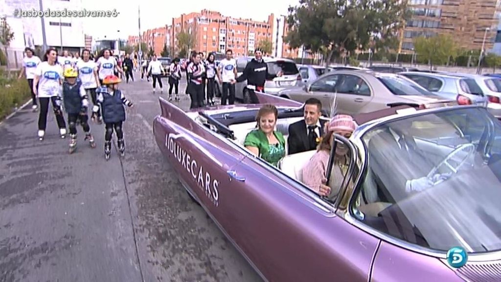 Desafiando al tiempo en un descapotable