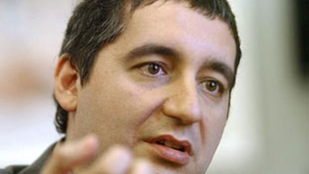Imagen de archivo del consejero agredido, Pedro Alberto Cruz. Foto: EFE.