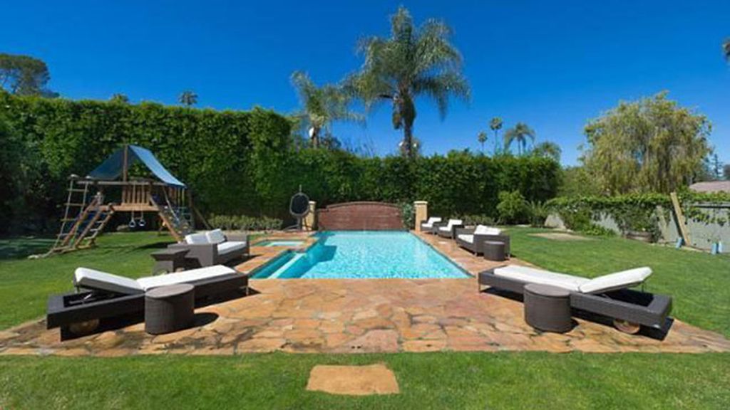 Tori Spelling vende su casa en California