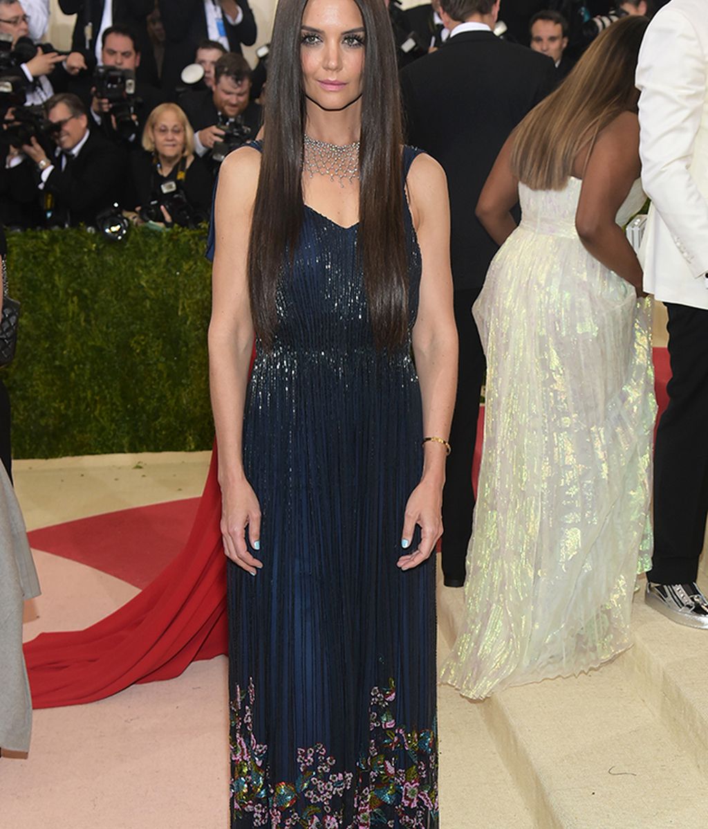 Katie Holmes con vestido de Zac Posen