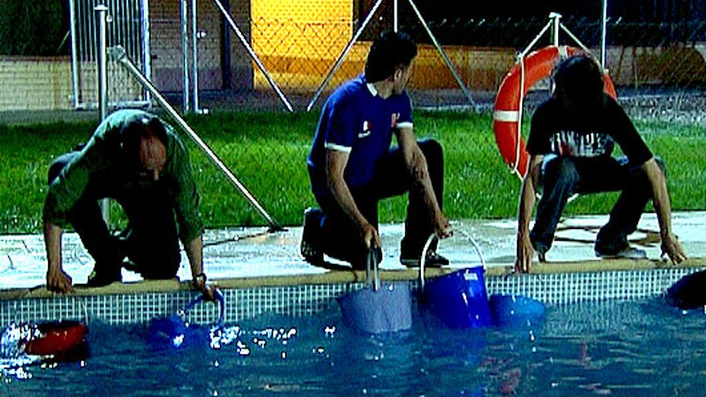 'Un condenado, un embarazo fantasma y un verano sin piscina'